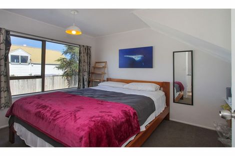 Photo of property in 2/2 Ceramco Place, Torbay, Auckland, 0630