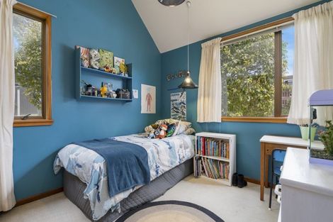 Photo of property in 11 Cannon Street, Westown, New Plymouth, 4310