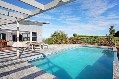 Photo of property in 805 Ponga Road, Opaheke, Papakura, 2584