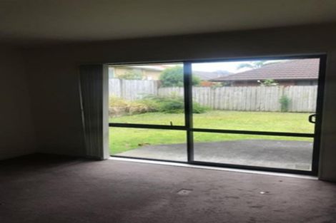 Photo of property in 12 Wando Lane, East Tamaki, Auckland, 2013