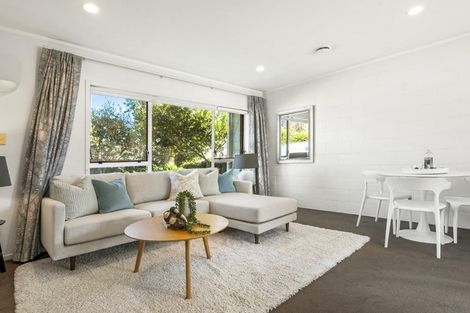 Photo of property in 2/11 Kawerau Avenue, Devonport, Auckland, 0624