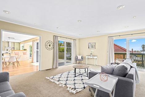 Photo of property in 26a Hauraki Road, Hauraki, Auckland, 0622