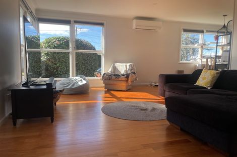 Photo of property in 8 Pandora Place, Pakuranga, Auckland, 2010