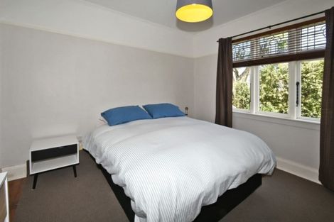 Photo of property in 12 Packe Street, Edgeware, Christchurch, 8013