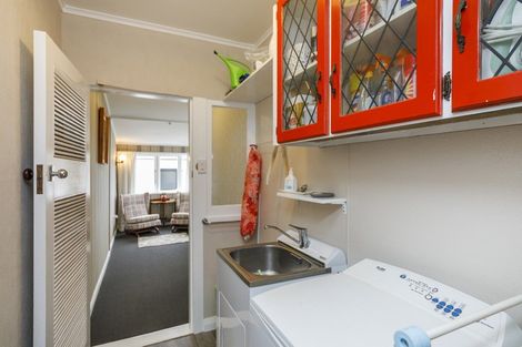 Photo of property in 2 Fagan Street, Sanson, 4817