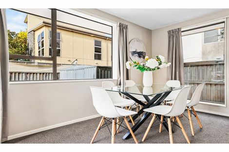 Photo of property in 2/100 Purchas Street, Edgeware, Christchurch, 8013