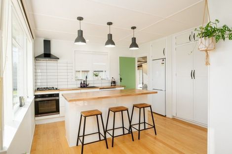 Photo of property in 1 Kiwi Street, Makaraka, Gisborne, 4010