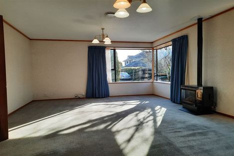 Photo of property in 3 Broadfell Avenue Avonhead Christchurch City
