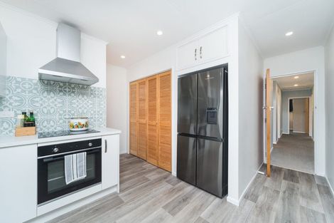 Photo of property in 25 Terry Crescent, Milson, Palmerston North, 4414