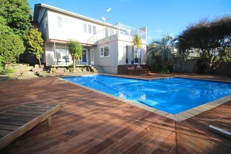 Photo of property in 1/16 Willis Street, Torbay, Auckland, 0630