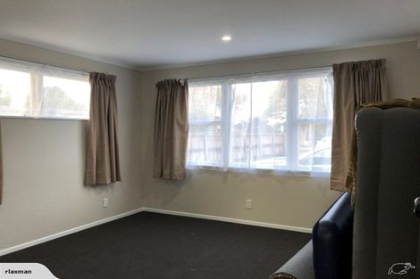 Photo of property in 496 Don Buck Road, Massey, Auckland, 0614