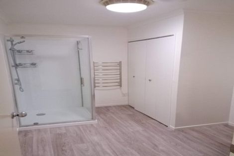 Photo of property in 3/15 Harbour View Road, Te Atatu Peninsula, Auckland, 0610