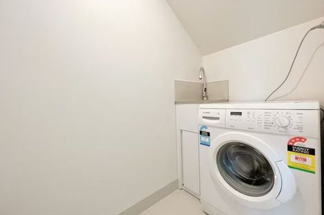 Photo of property in 321d Pakuranga Road, Pakuranga Heights, Auckland, 2010