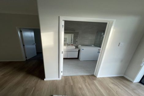 Photo of property in 10 Captain Rings Drive, Papakura, 2110