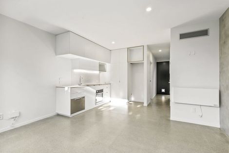 Photo of property in 15 Te Ara O Paetutu, Petone, Lower Hutt, 5012