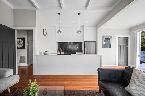 Photo of property in 45 Formby Avenue, Point Chevalier, Auckland, 1022