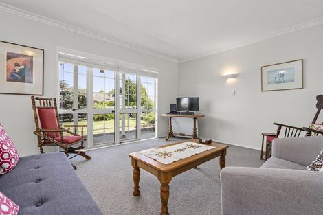 Photo of property in 82 Shakespeare Street, Leamington, Cambridge, 3432