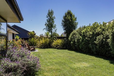 Photo of property in 14 Old Farm Place, Rangiora, 7400