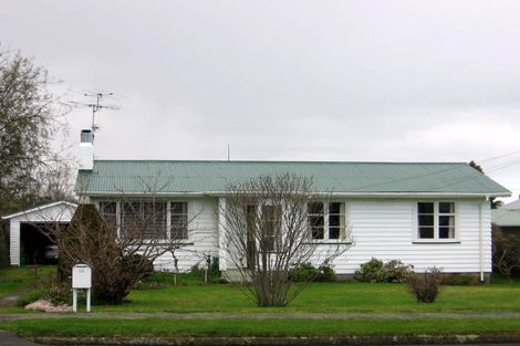 Photo of property in 34 Cambridge Terrace, Masterton, 5810