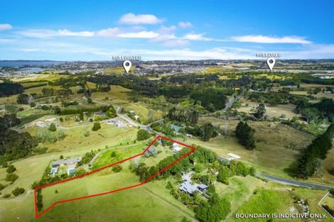 Photo of property in 90 Upper Orewa Road, Wainui, Silverdale, 0992