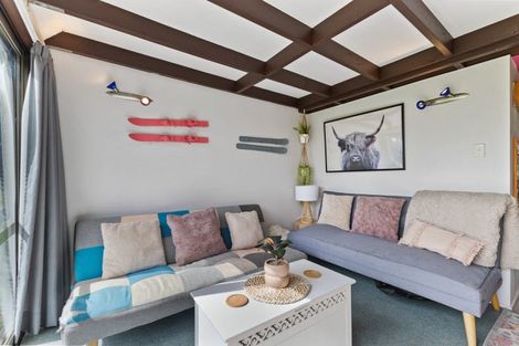 Photo of property in 27 Tawa Street, Ohakune, 4625