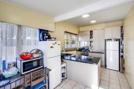 Photo of property in 9 Rimu Place, Taradale, Napier, 4112
