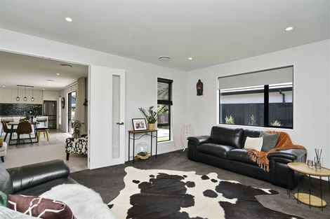 Photo of property in 22 Selfe Crescent, Burwood, Christchurch, 8083