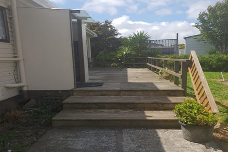 Photo of property in 7 Lina Place, Waiuku, 2123