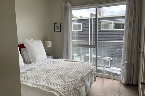 Photo of property in 3/38 Ferry Street, Seatoun, Wellington, 6022