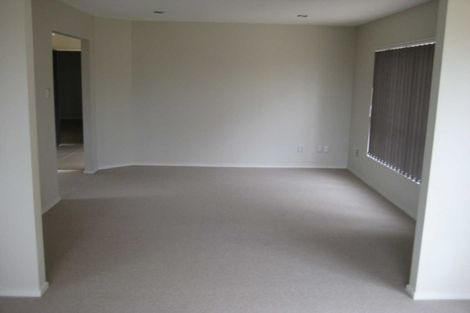 Photo of property in 13 Riverglade Parkway, Te Atatu South, Auckland, 0610