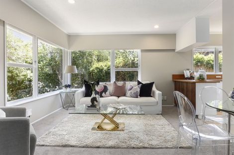 Photo of property in 1/38 Bentley Avenue, Glenfield, Auckland, 0629