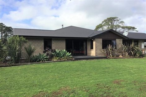 Photo of property in 334 Henwood Road, Hillsborough, New Plymouth, 4372