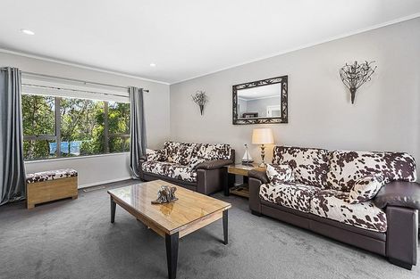 Photo of property in 63 Cruickshank Road, Clouston Park, Upper Hutt, 5018
