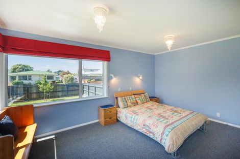 Photo of property in 7 Goodwyn Crescent, Hokowhitu, Palmerston North, 4410