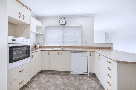 Photo of property in 18 John Webb Drive, Glenview, Hamilton, 3206