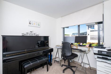 Photo of property in 86 Rochfort Road, Havelock North, 4130