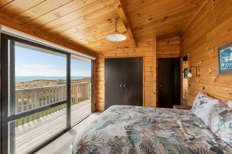 Photo of property in 165 Oceanbeach Road, Mount Maunganui, 3116