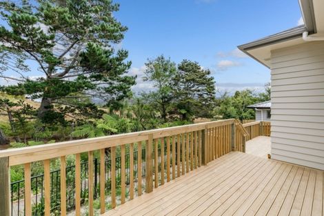 Photo of property in 2 Tarara Lane, Kumeu, 0810