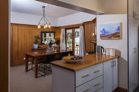 Photo of property in 32 Windermere Road, Papanui, Christchurch, 8053