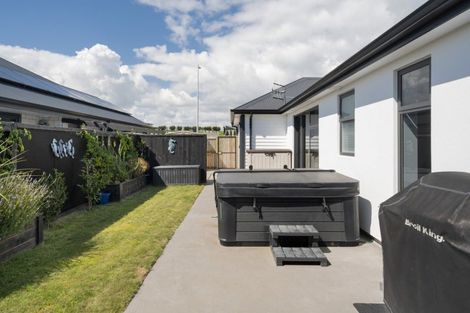 Photo of property in 31 Ridge Drive, Omokoroa, 3114