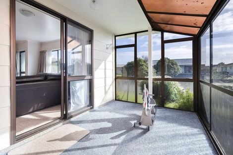 Photo of property in 55b Chatsworth Place, Highbury, Palmerston North, 4412