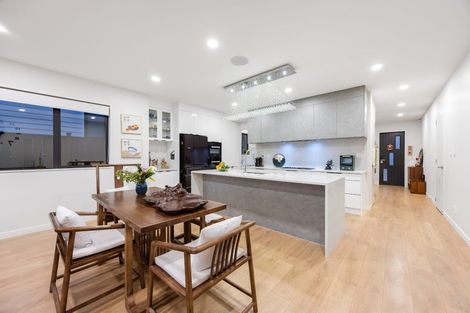 Photo of property in 41 Windlass Street, Long Bay, Auckland, 0630