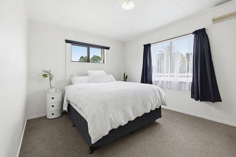Photo of property in 1/17 Atherfold Crescent, Greenmeadows, Napier, 4112