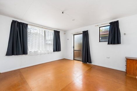 Photo of property in 34 Paradise Place, Milson, Palmerston North, 4414