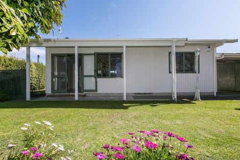 Photo of property in 810 Sylvan Road, Mayfair, Hastings, 4122