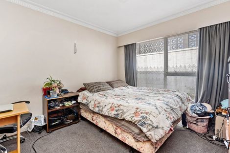 Photo of property in 266-270 Western Hills Drive, Avenues, Whangarei, 0110