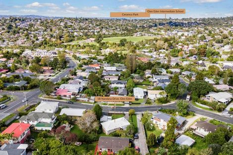 Photo of property in 1b Nandana Drive, Glen Eden, Auckland, 0602