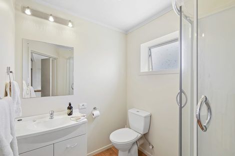 Photo of property in 49 Truby King Street, Merrilands, New Plymouth, 4312