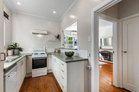 Photo of property in 53 Rautara Street, Orakei, Auckland, 1071