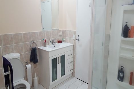 Photo of property in Maddison Apartments, 3/6a Queen Street, Palmerston North, 4410